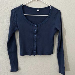 UNIQLO UV Protection Crew Neck Cropped Cardigan in Blue